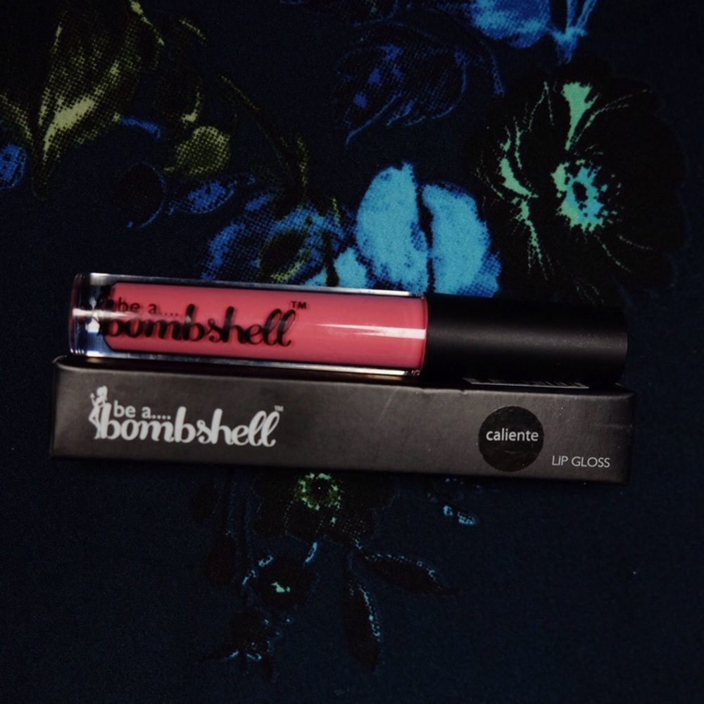 Be A Bombshell Lipgloss