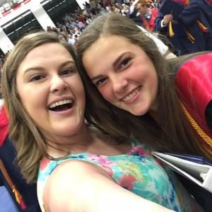 Meet your Posher, Kara