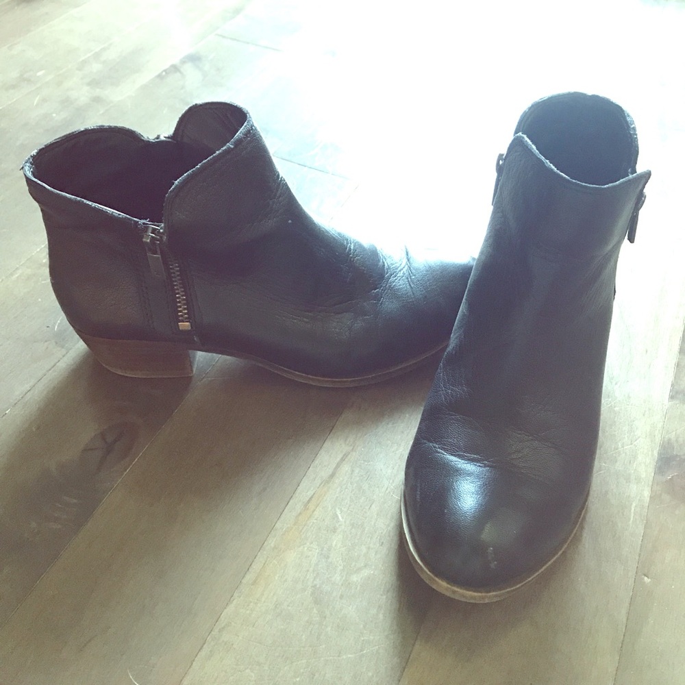 Lucky Ankle Booties