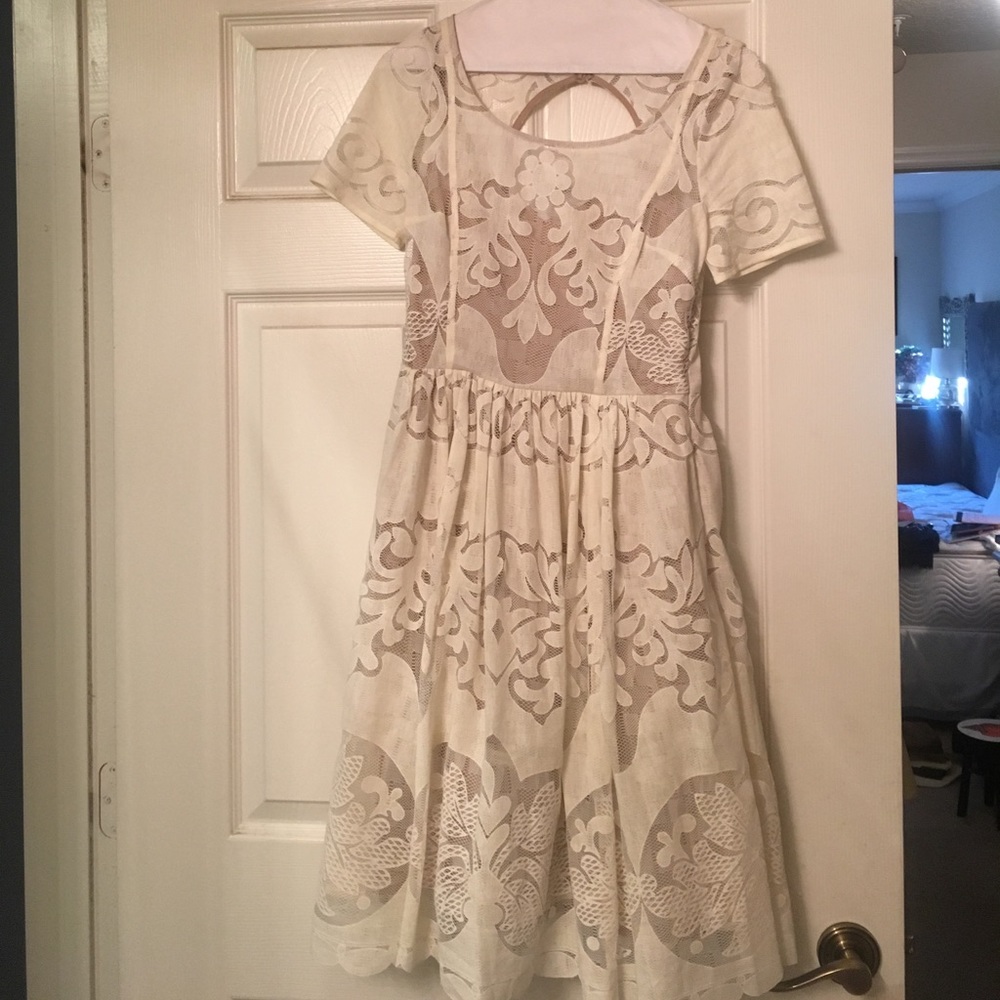 Lace cocktail dress