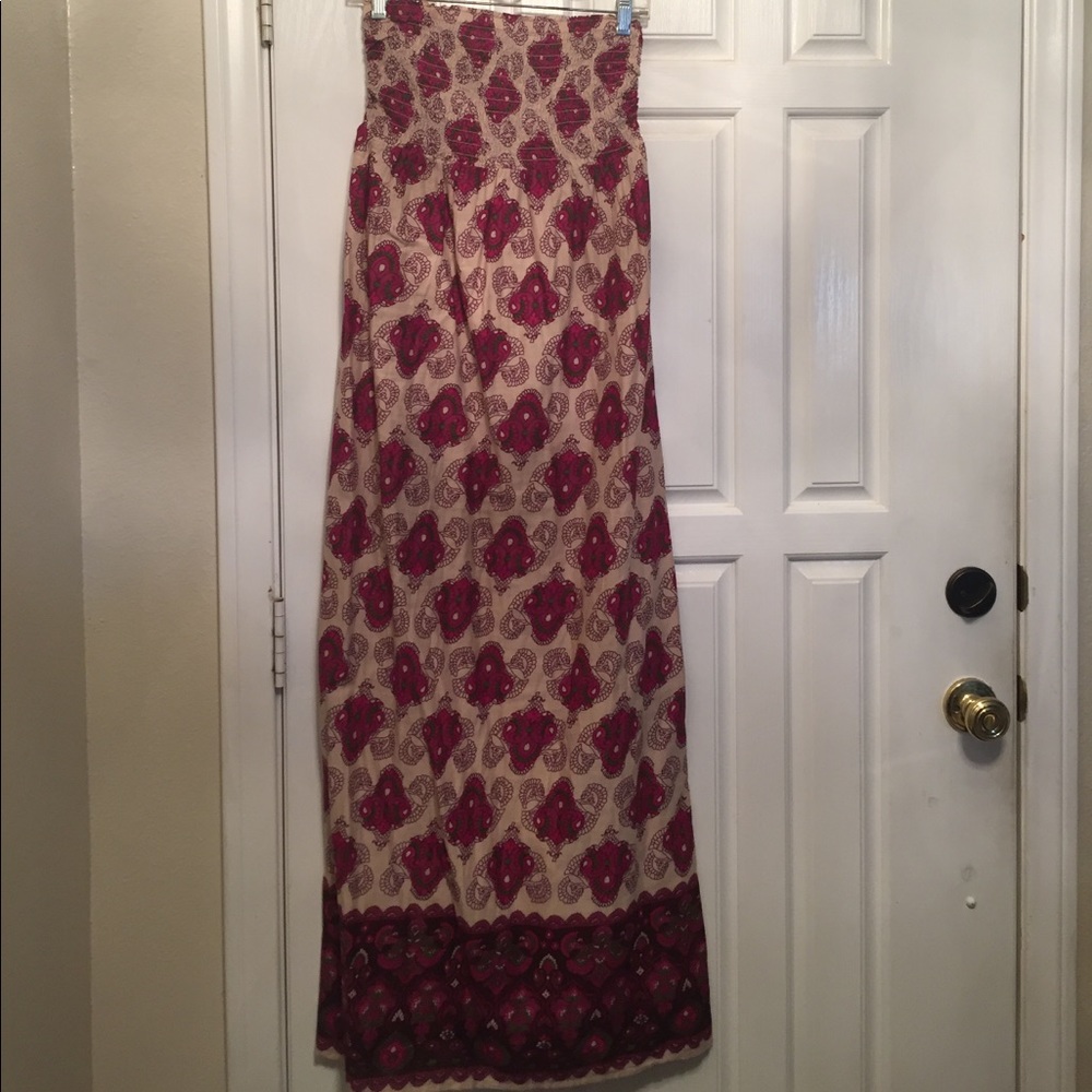 Long maxi strapless dress