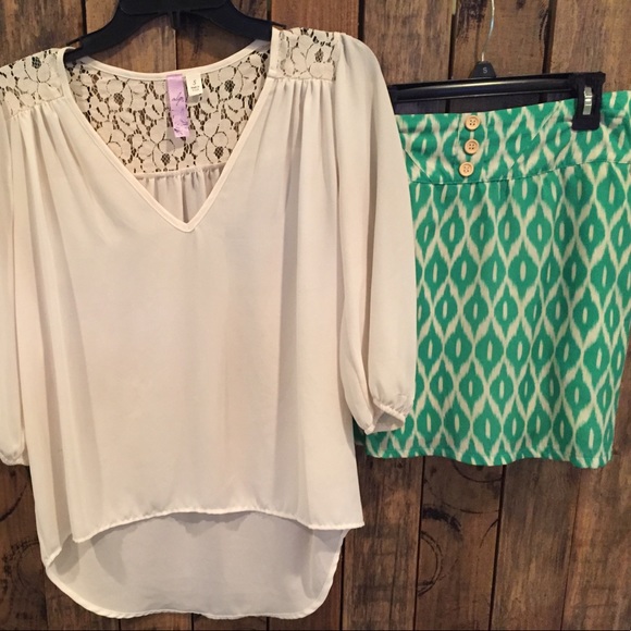 High-Low Top by Alya - Picture 6 of 6