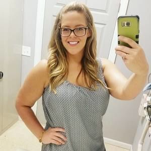 Meet your Posher, Christina