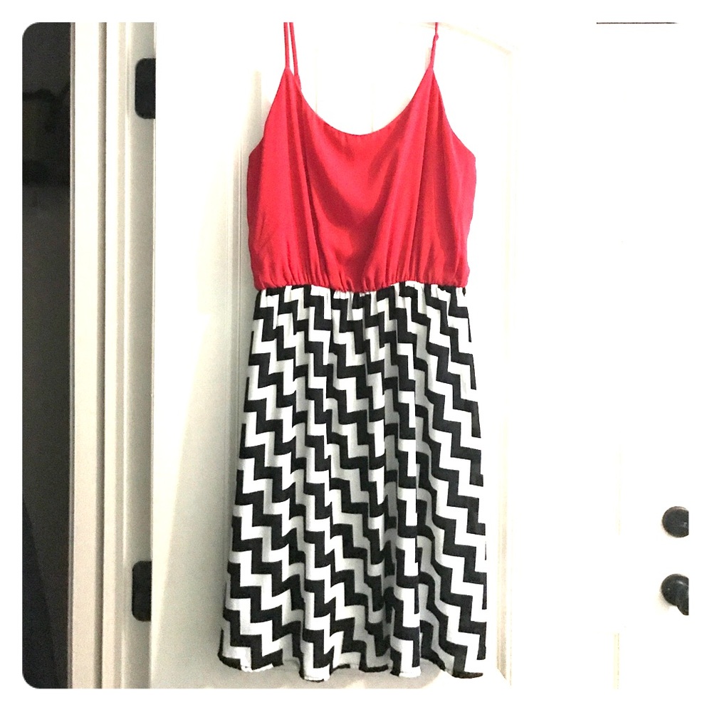 Red/black dress by Everly