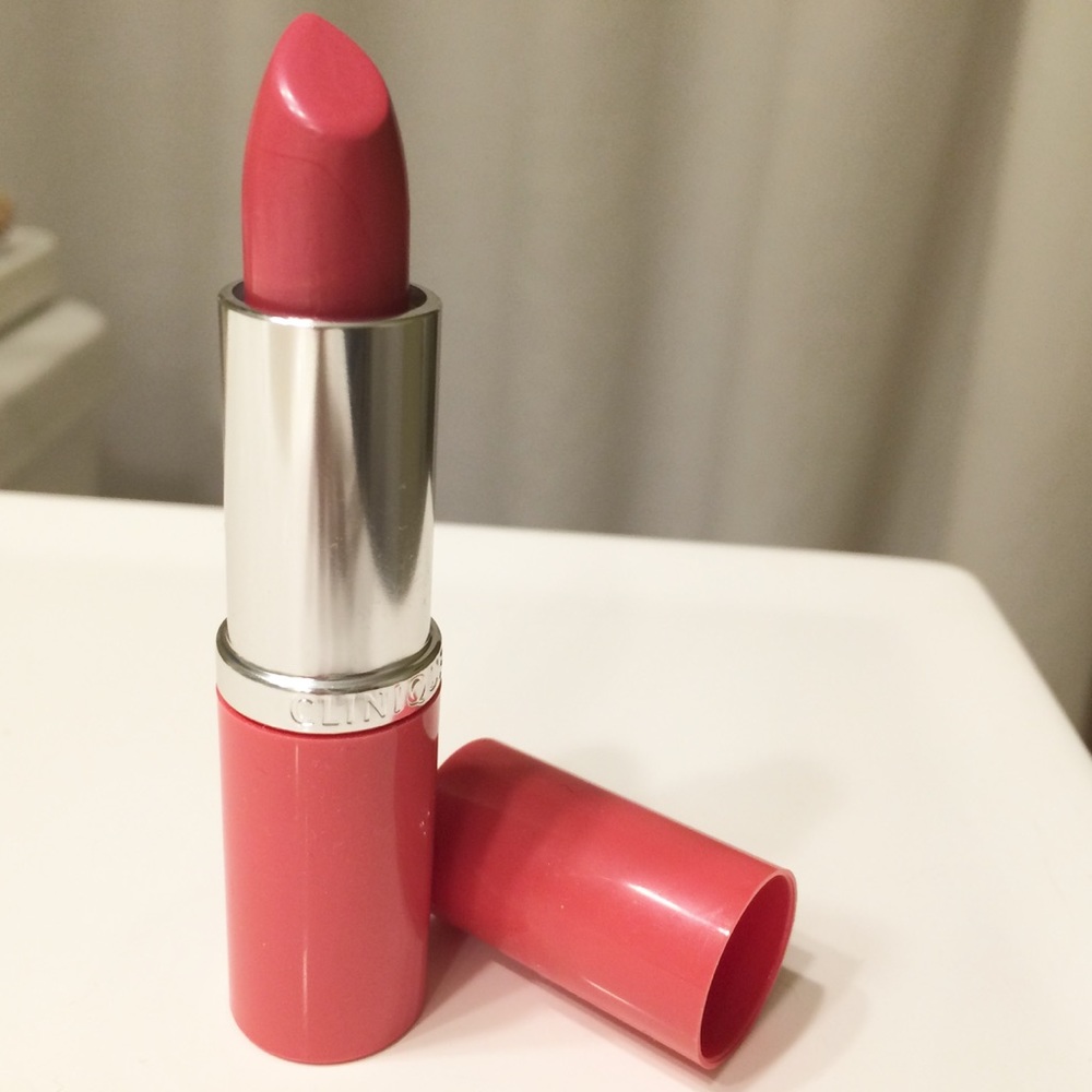 Closet Closing ! Clinique Long Last Lipstick