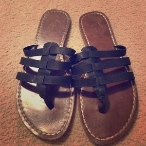 American Eagle Sandals