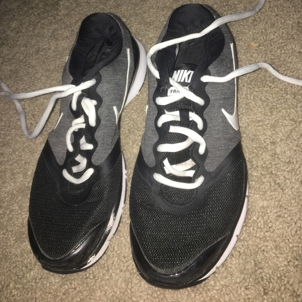 Nike memory foam shoes!!!!