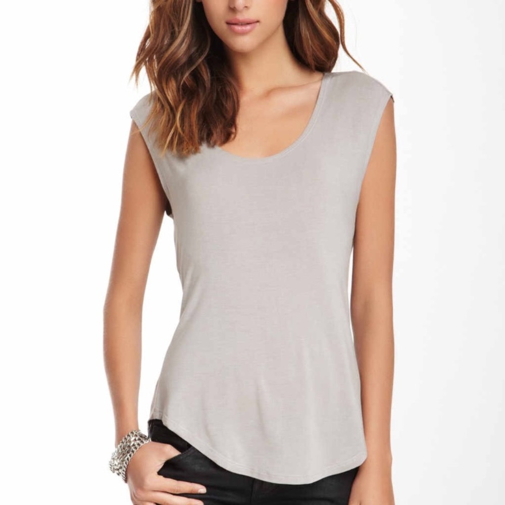 Seven times seven open back tee