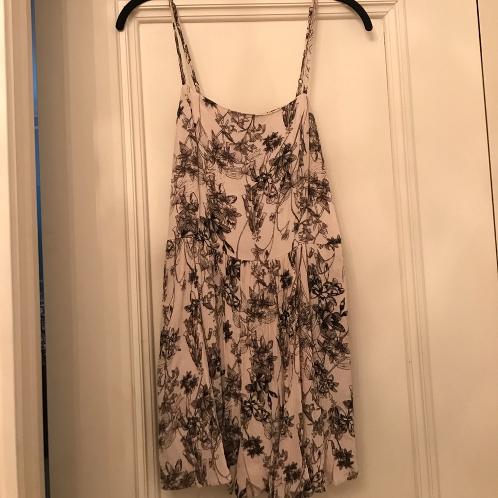 Kimchi Blue Black and Cream floral print Romper