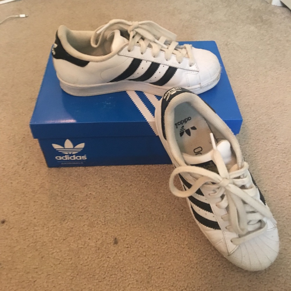 Adidas Superstar