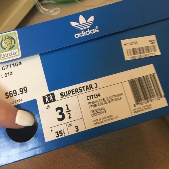 Adidas Superstar - Picture 3 of 6