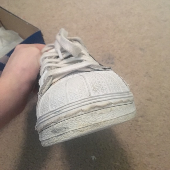 Adidas Superstar - Picture 4 of 6