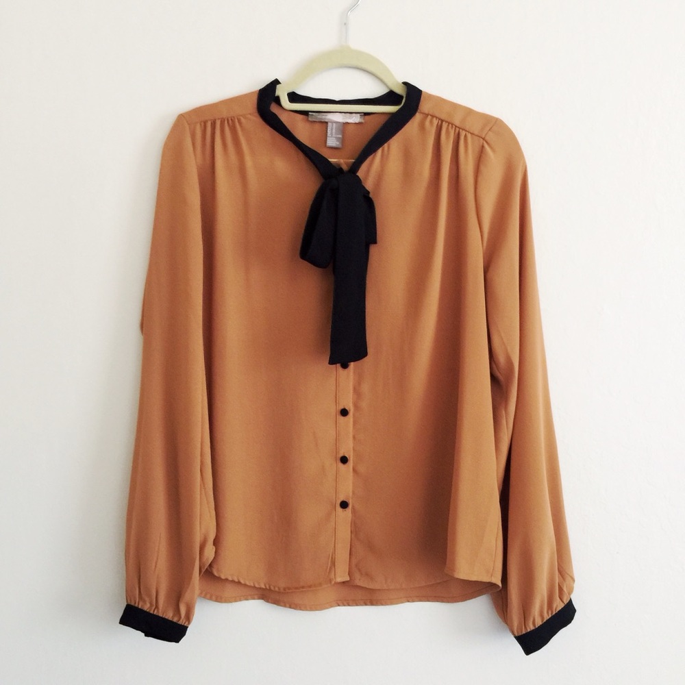 Love 21 Contrast Piping Bow Tie Blouse