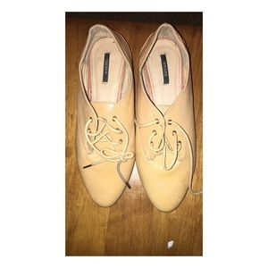 BOGO ⚜️Tan Oxfords Size 8