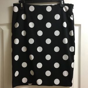 Limited polka dot skirt