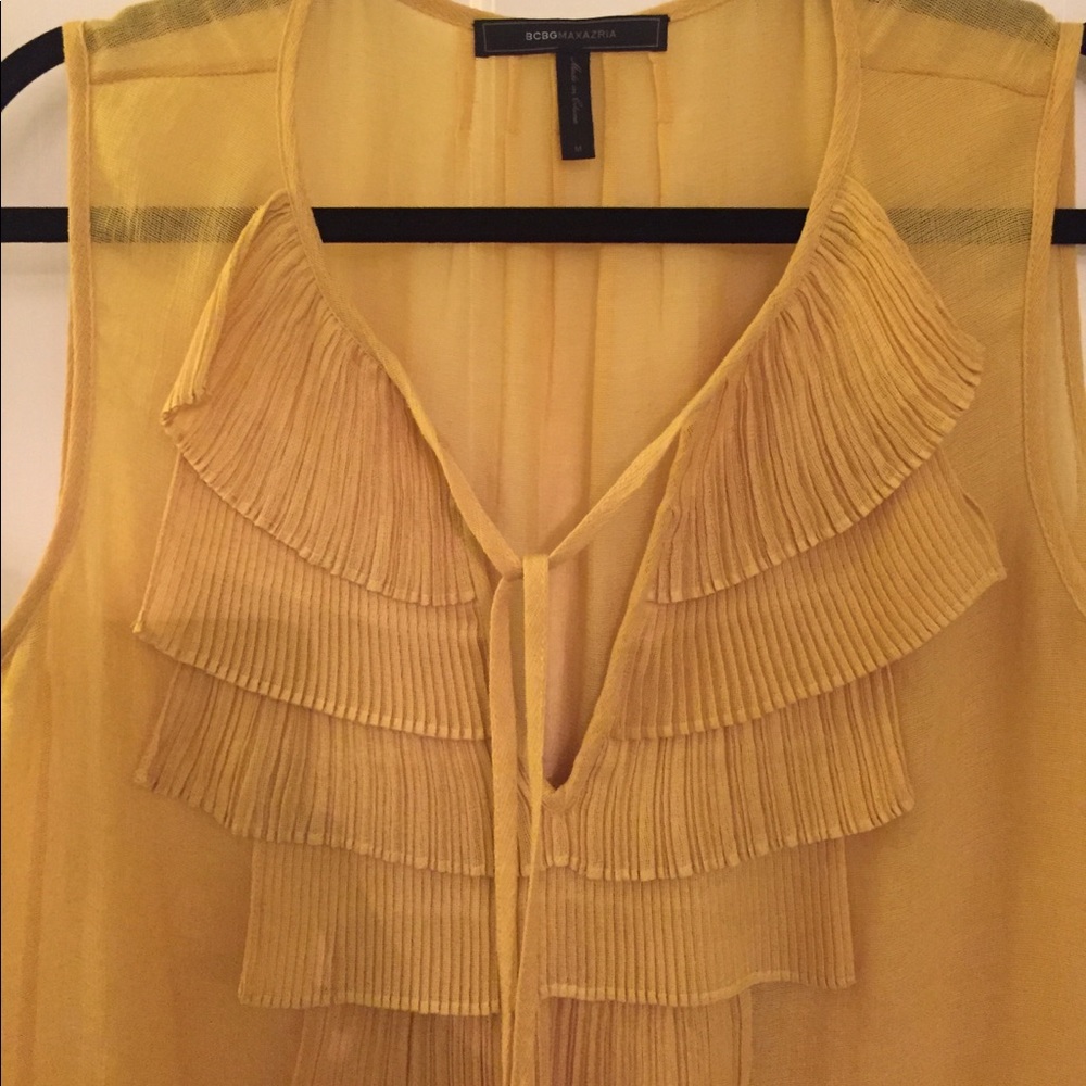 Mustard yellow BCBG pleated tie front top