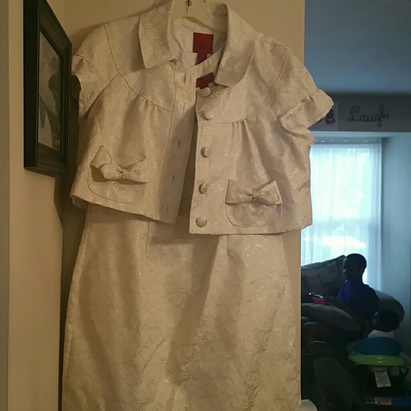 JS collections dress with half coat like new - Picture 4 of 4