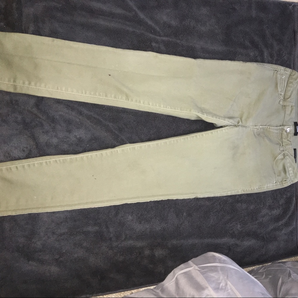 Jeans - Picture 1 of 2