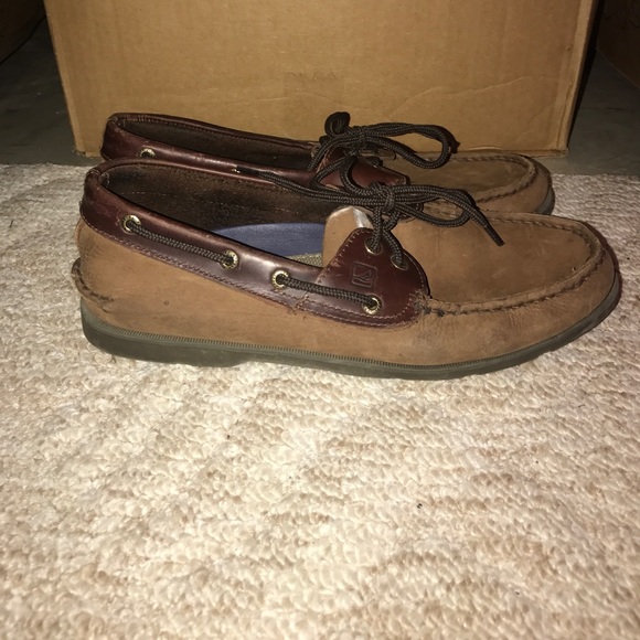 Sperry - Picture 4 of 4