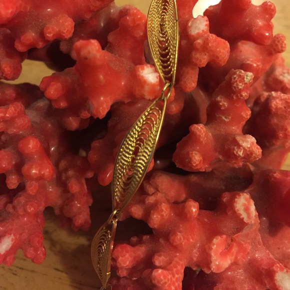 Vintage Sarah Cov bracelets - Picture 1 of 3