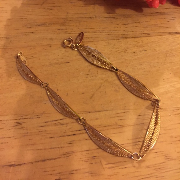 Vintage Sarah Cov bracelets - Picture 2 of 3