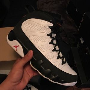 Air Jordan retro 9