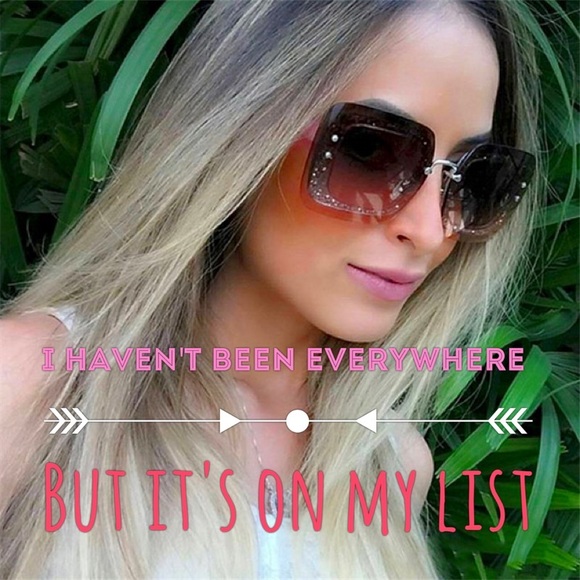 Oversized Square Frames - Picture 1 of 3