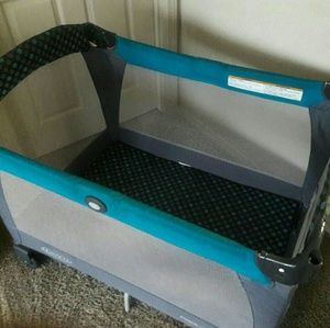 Baby pack-n-play