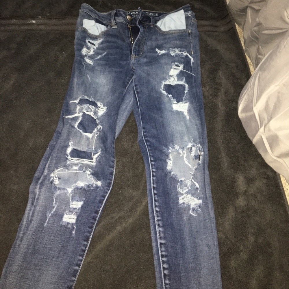 Jeans - Picture 1 of 2