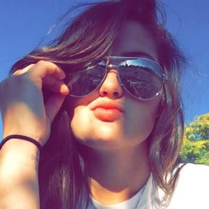 Meet your Posher, Brooke