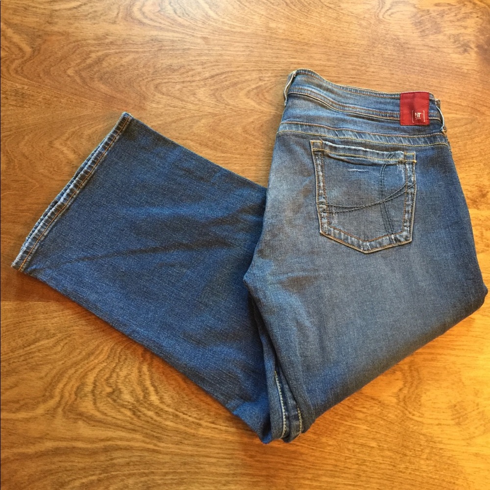 These capris are "It".