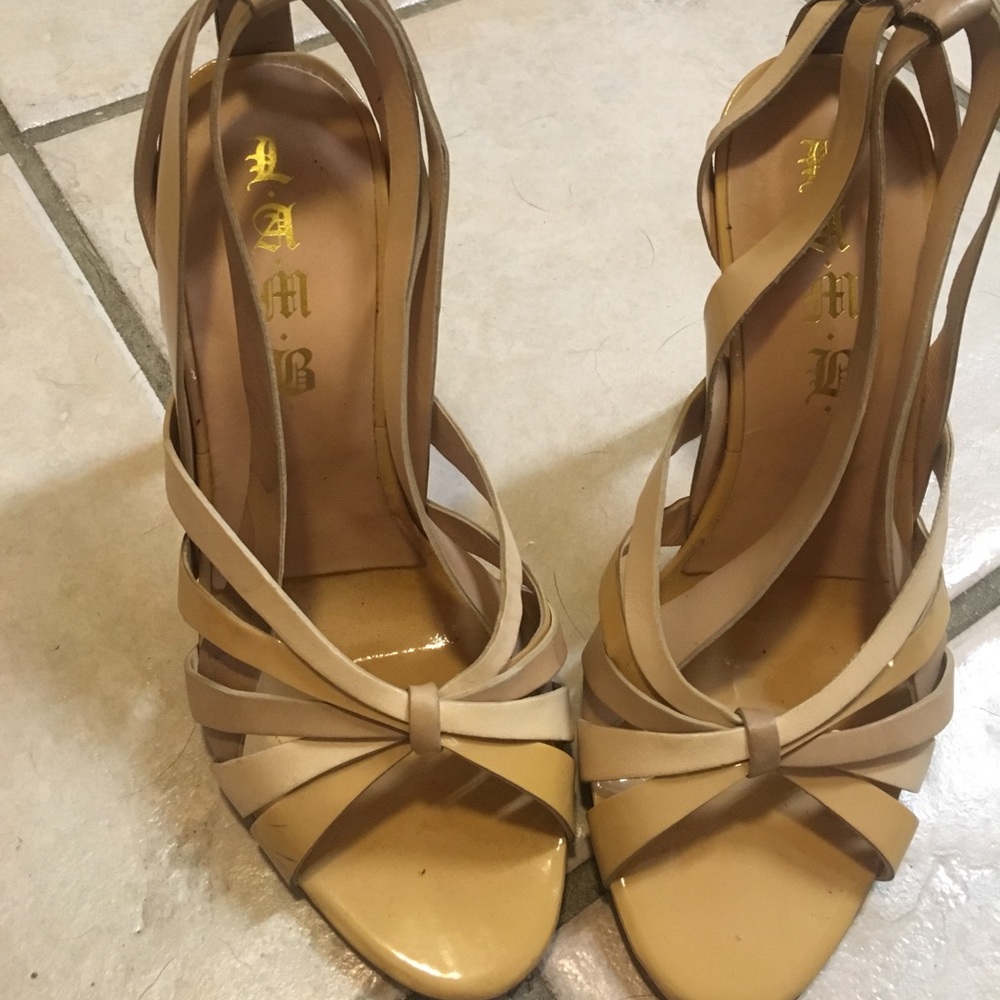 Lamb tan strappy sandals