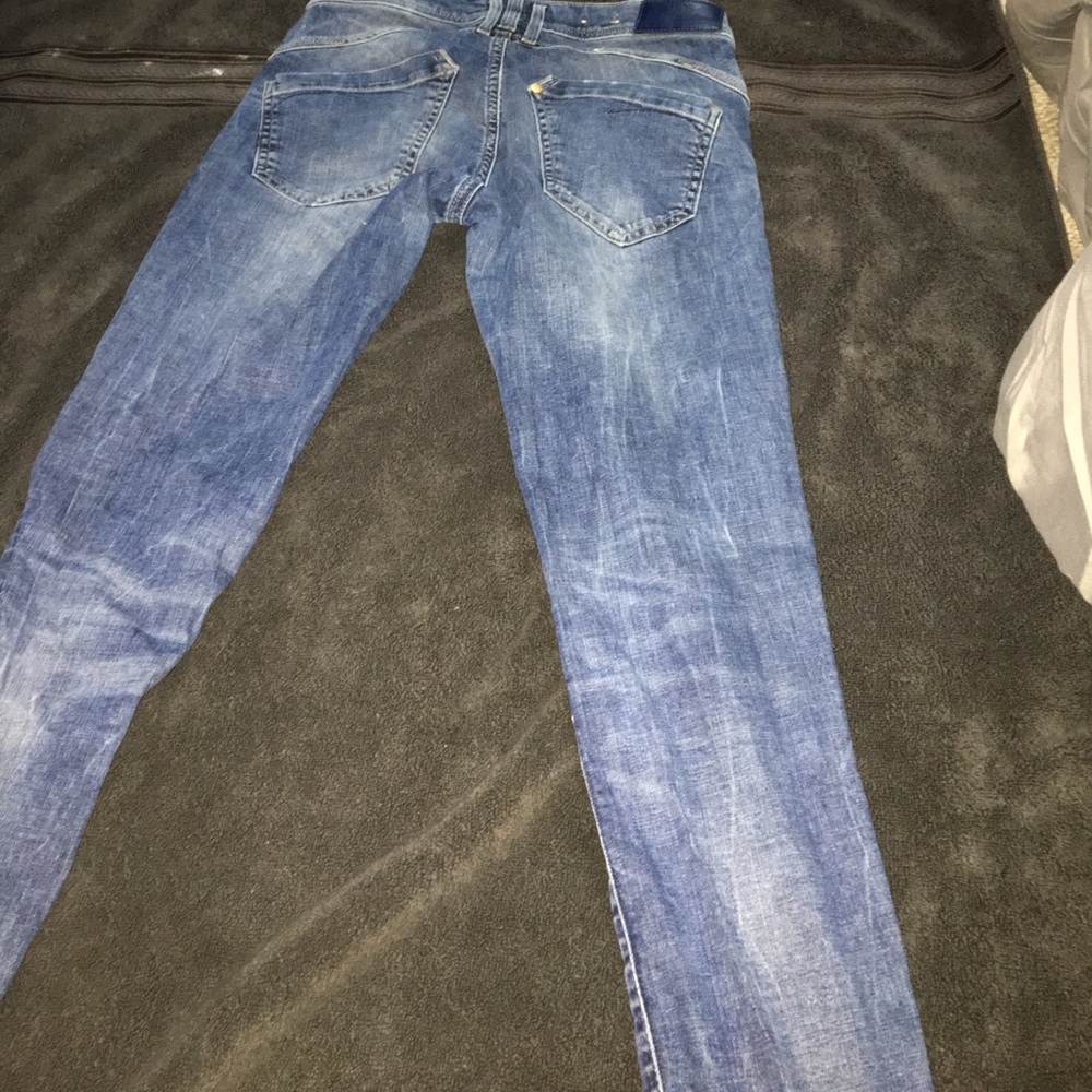 Jeans - Picture 2 of 2