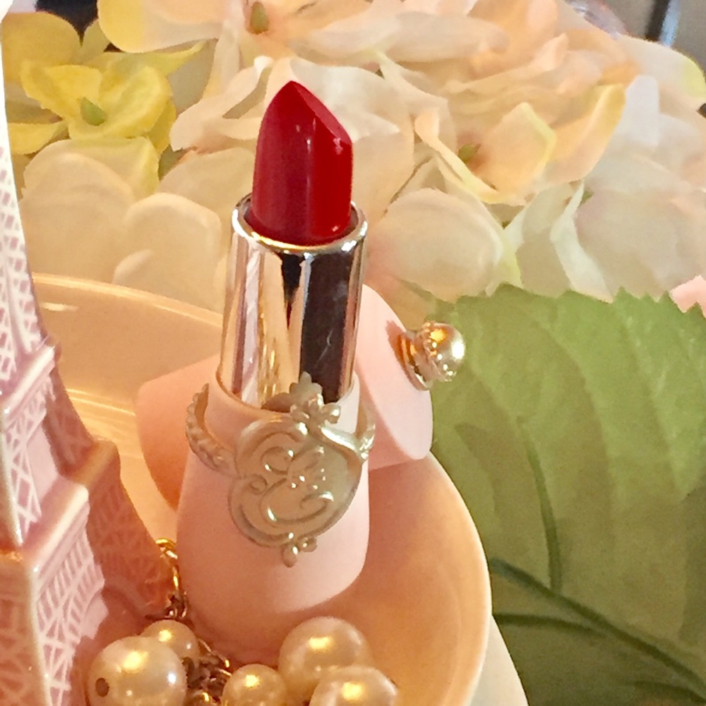 💋Super sexy RED lipstick! 💋 - Picture 5 of 7