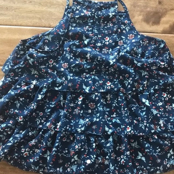 Layered ruffled blouse - Picture 2 of 4