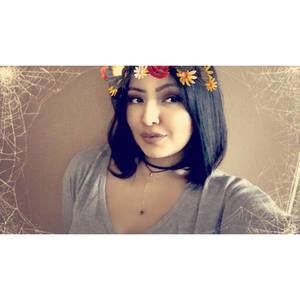 Meet your Posher, Stacy