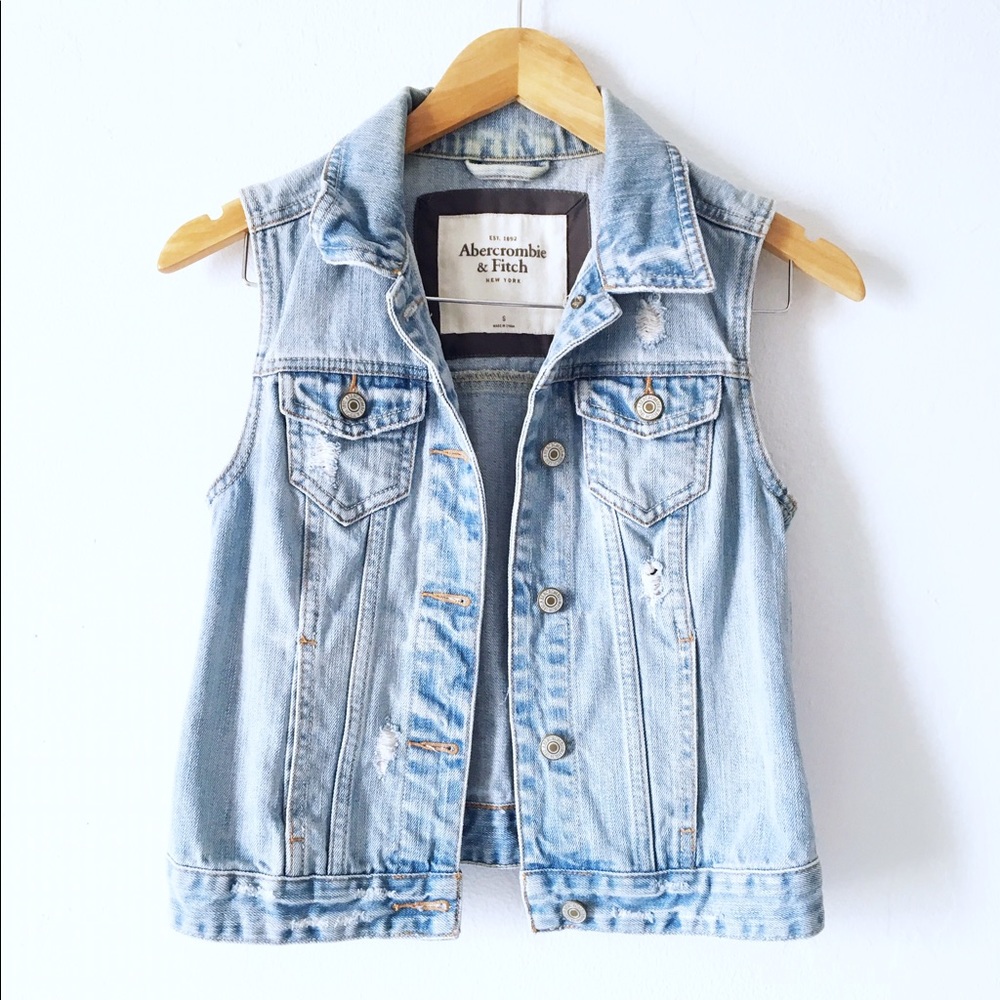 Abercrombie & Fitch denim vest