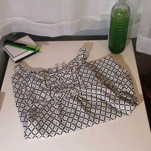 💙White patterned dress