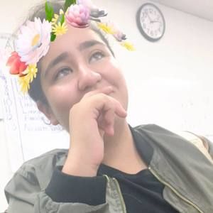 Meet your Posher, Saray