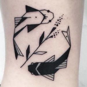 Meet your Posher, Caitlin