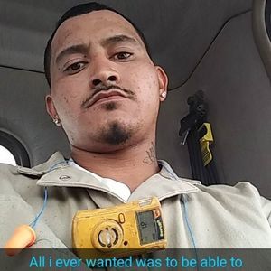 Meet your Posher, Dee