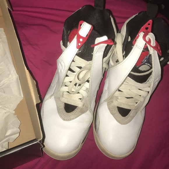 Air Jordan 8s - Picture 2 of 3