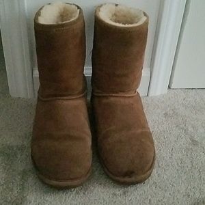 Bearpaw boots