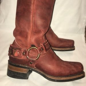 Women's Frye Harness Boots - EUC!!!