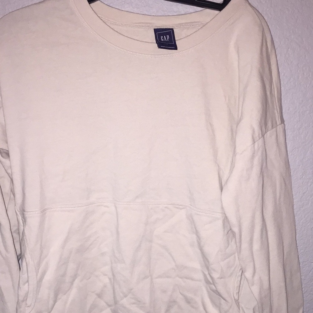 Gap cream sweater