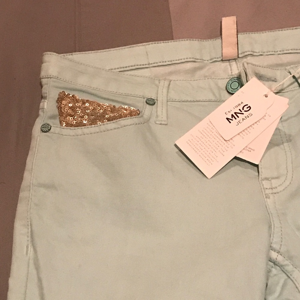 Jeans - Picture 4 of 4