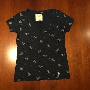 Navy soft v-neck with white bike pattern