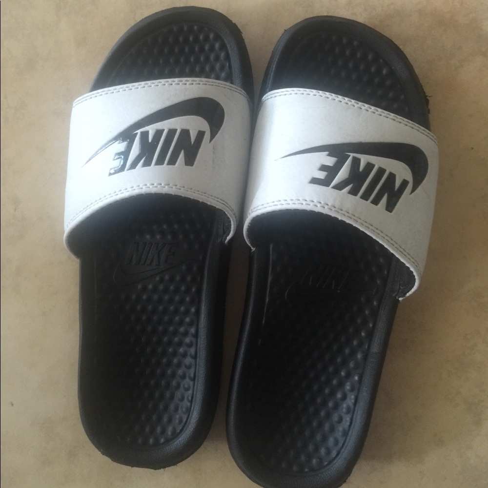 Nike flipflips