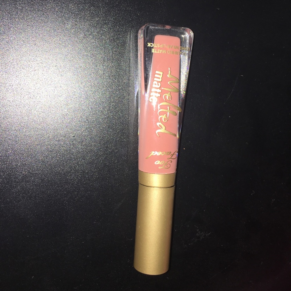 Too Faced Melted matte lipstick
