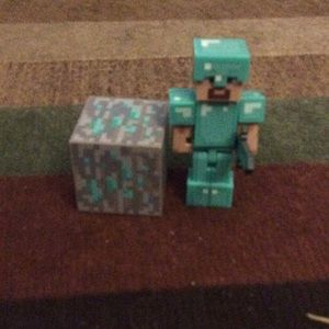 Minecraft Steve and a diamond block